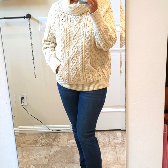 Aran Isles Irish Made Pure Wool Cabled Cowl Neck Pocket Fisherman Sweater XL - Picture 2 of 10